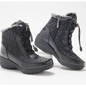 Khombu Black Waterproof Quilted Winter Ankle Snow Boots 7.5